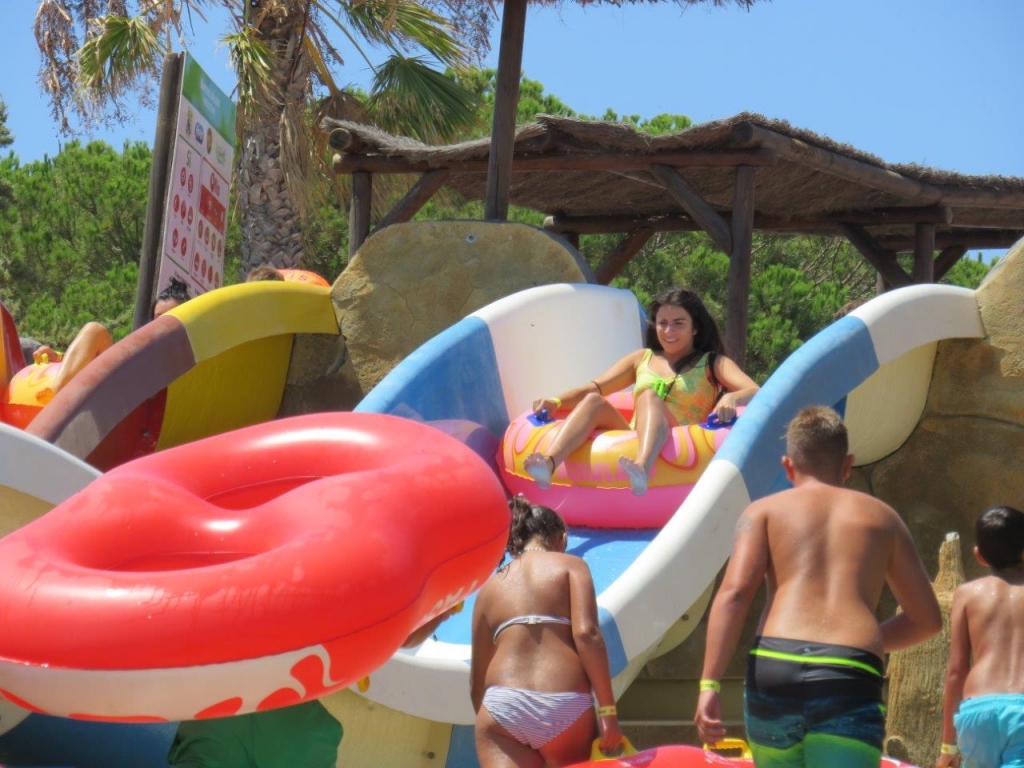 Village Camps International Summer Camp Chiclana, Spain 2017-07-28 https://www.villagecamps.com/journals_admin/images/1841-6454-IMG_8314 (39).jpg
